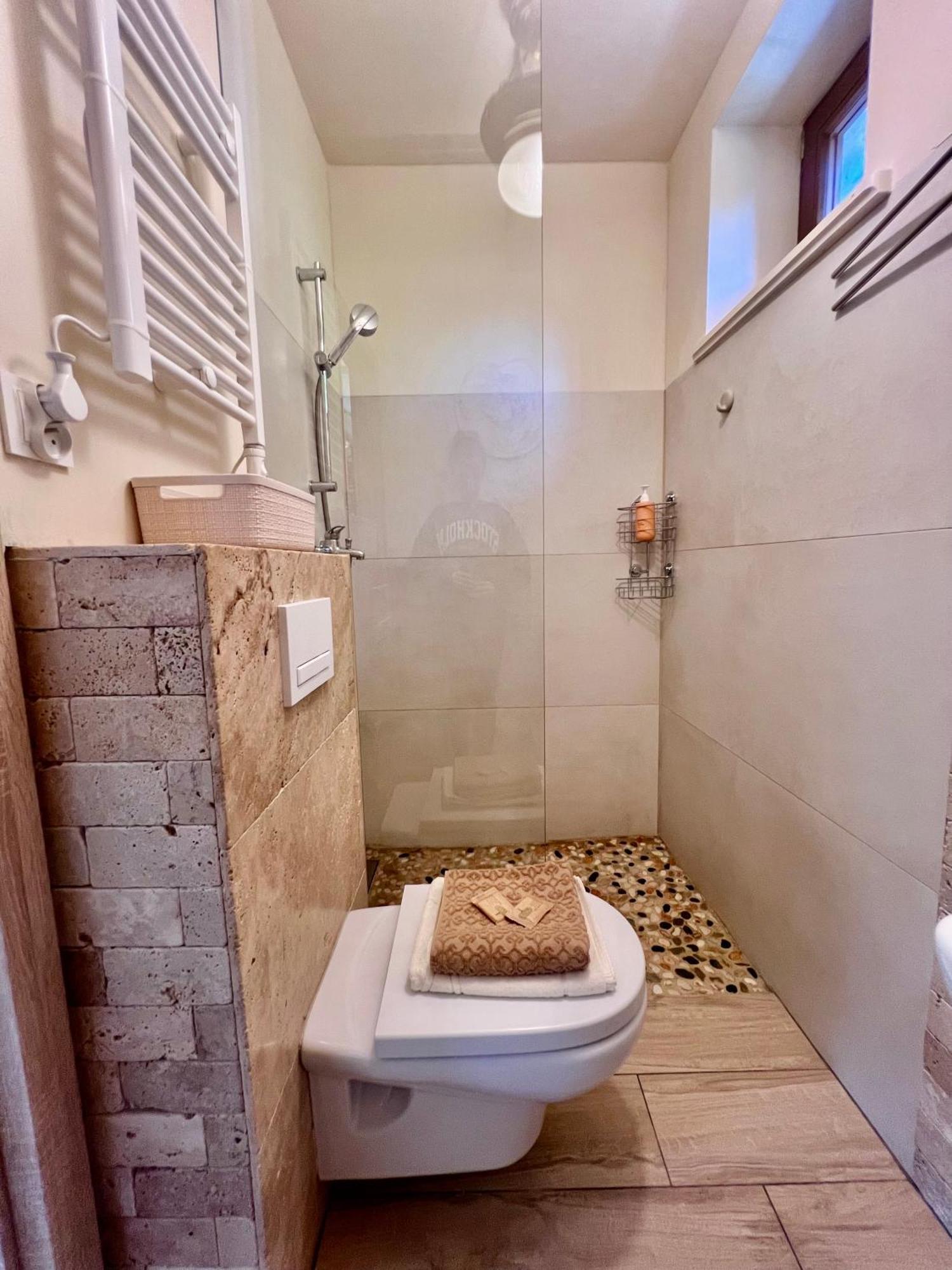 Apartment 12 Min Od Centrum *